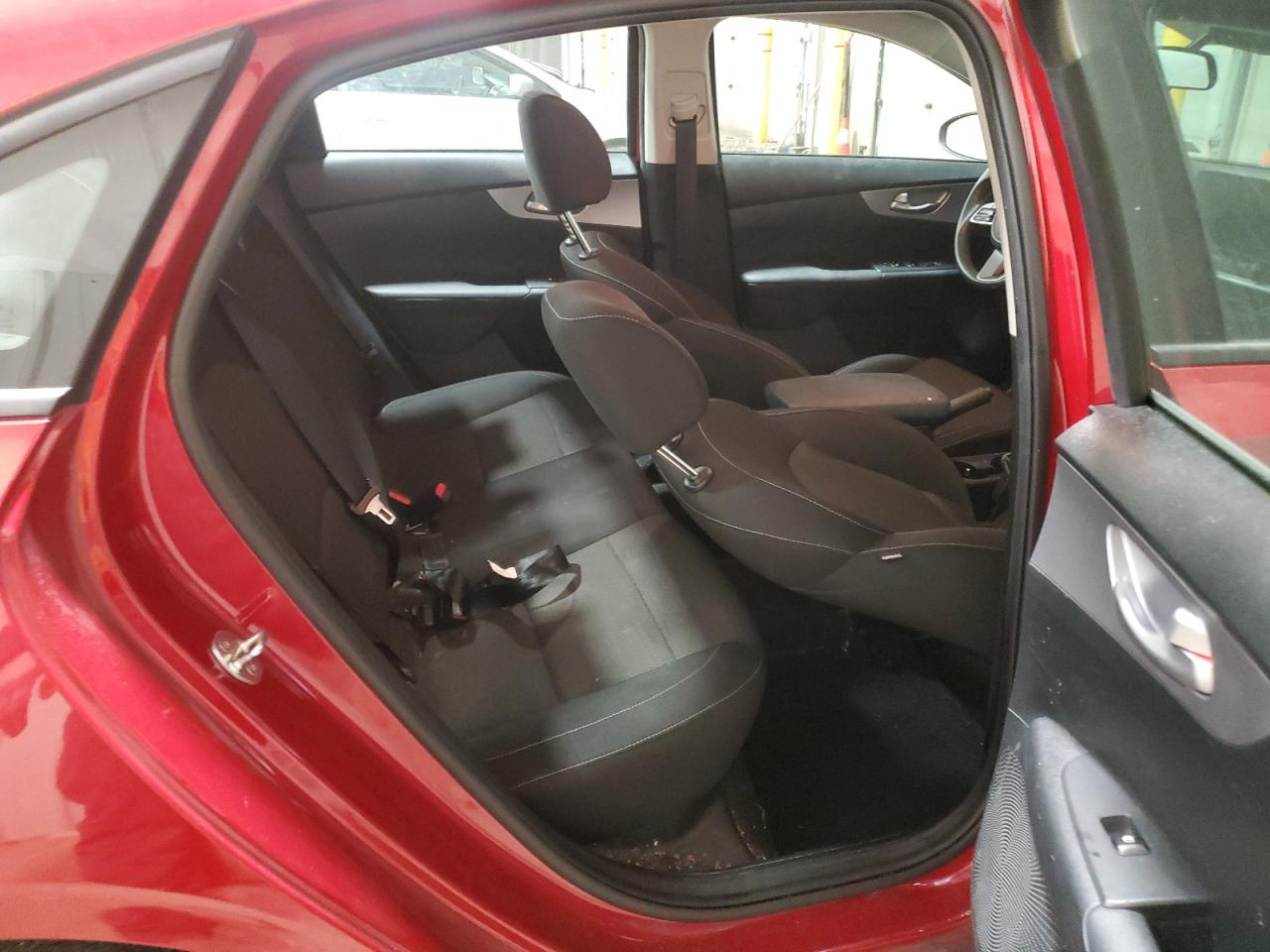 2023 Kia Forte - Image 10