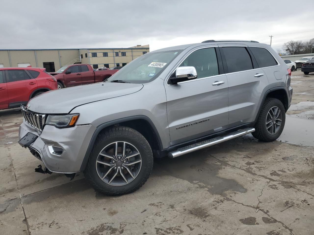 2019 Jeep Grand Cherokee - Image 1