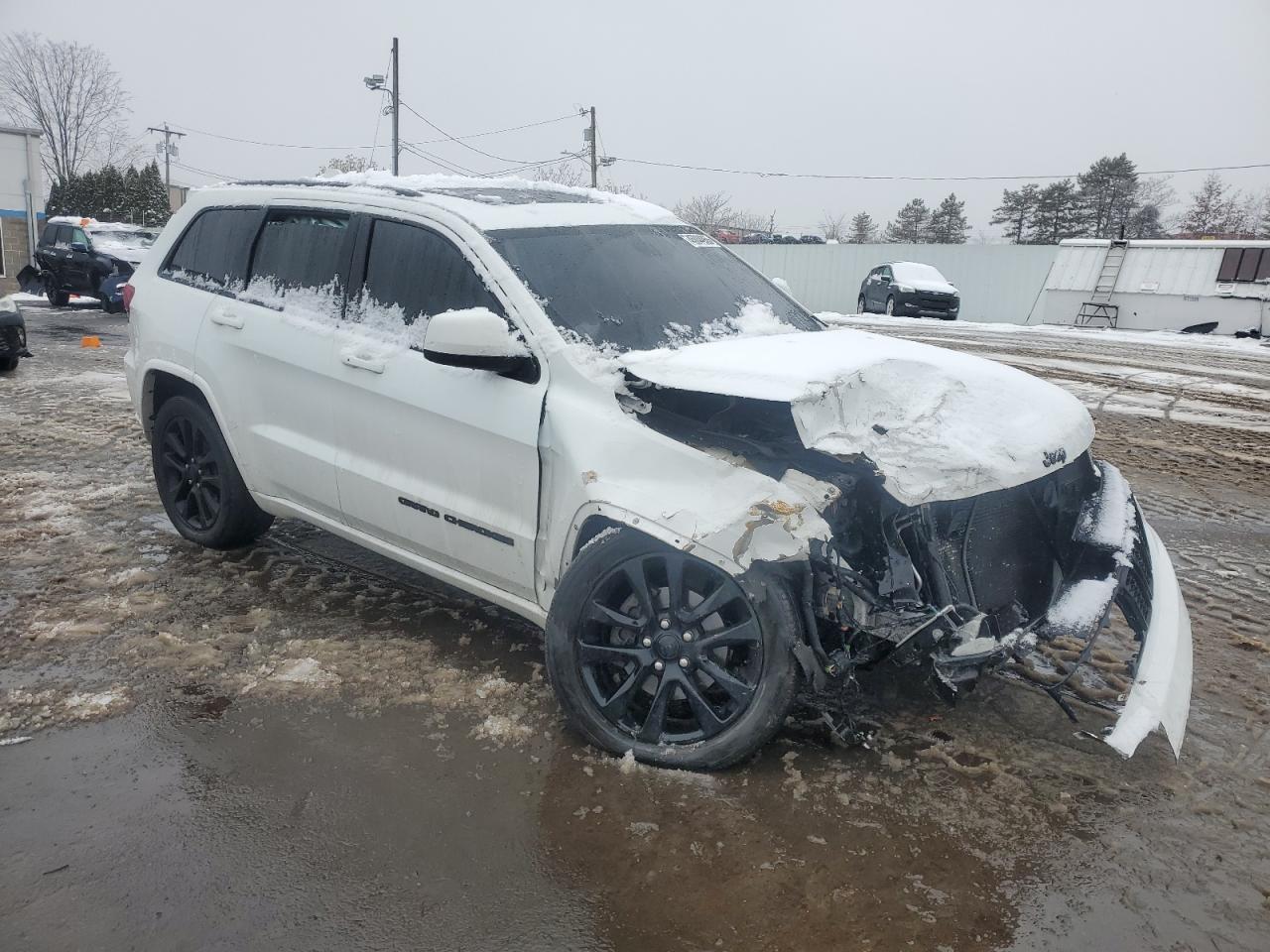 2020 Jeep Grand Cherokee - Image 4