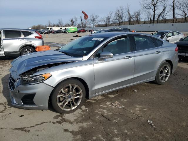  FORD FUSION 2020 Серебристый