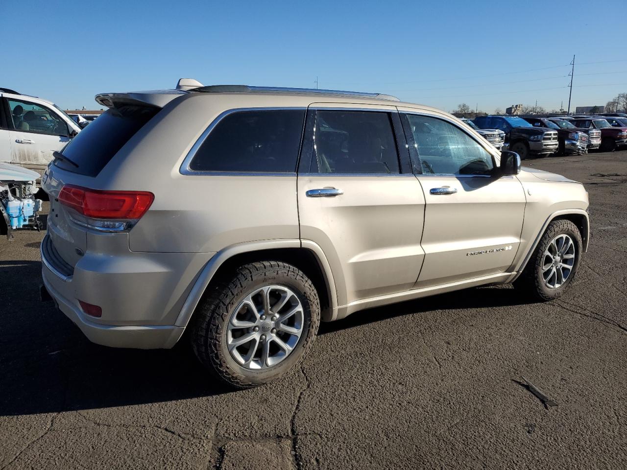 2015 Jeep Grand Cherokee - Image 3
