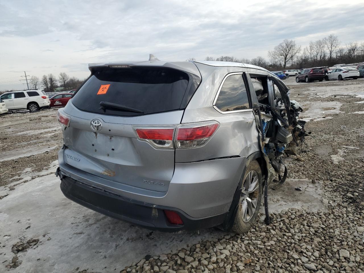 2014 Toyota Highlander - Image 3