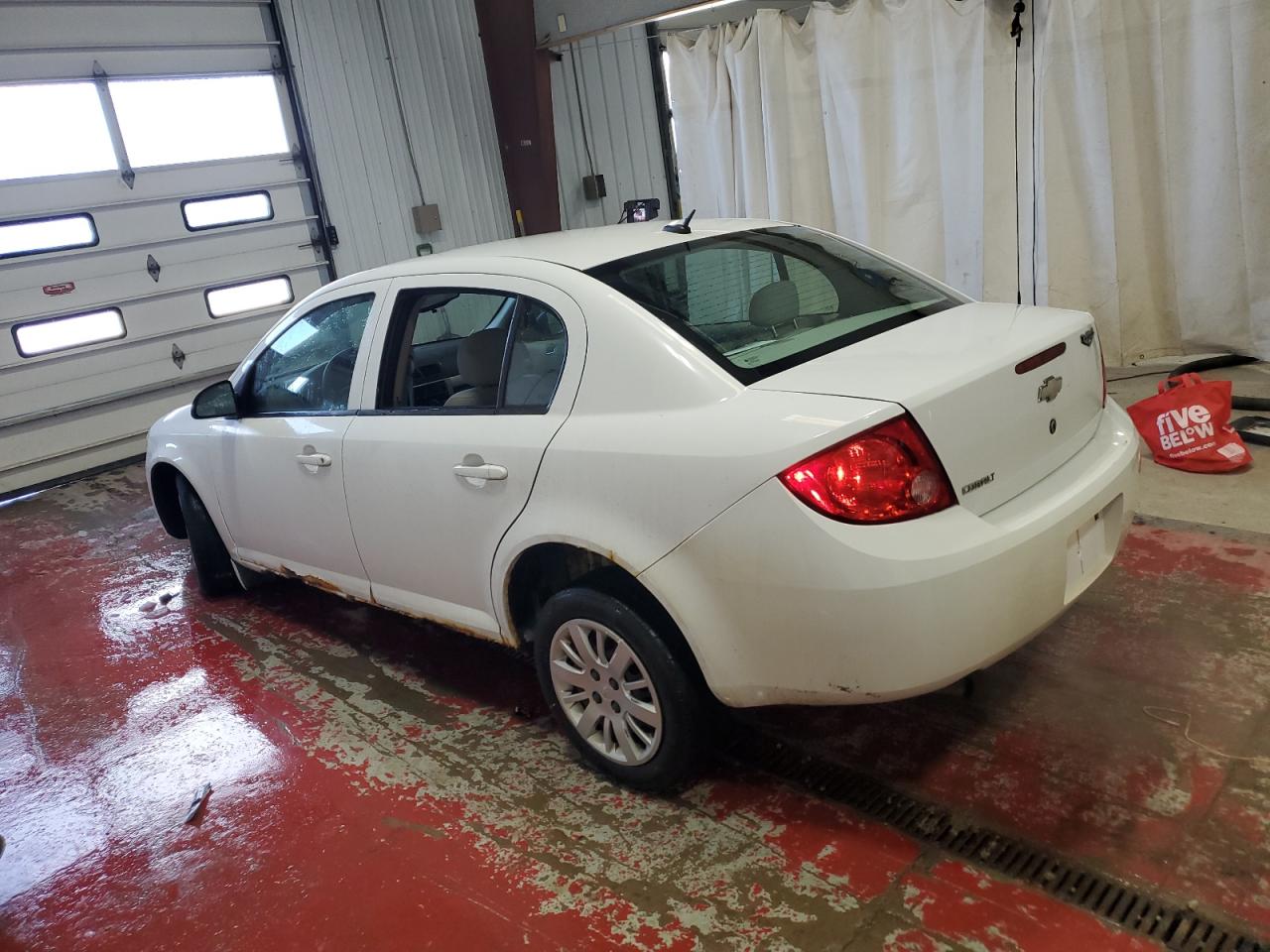 2010 Chevrolet Cobalt - Image 2