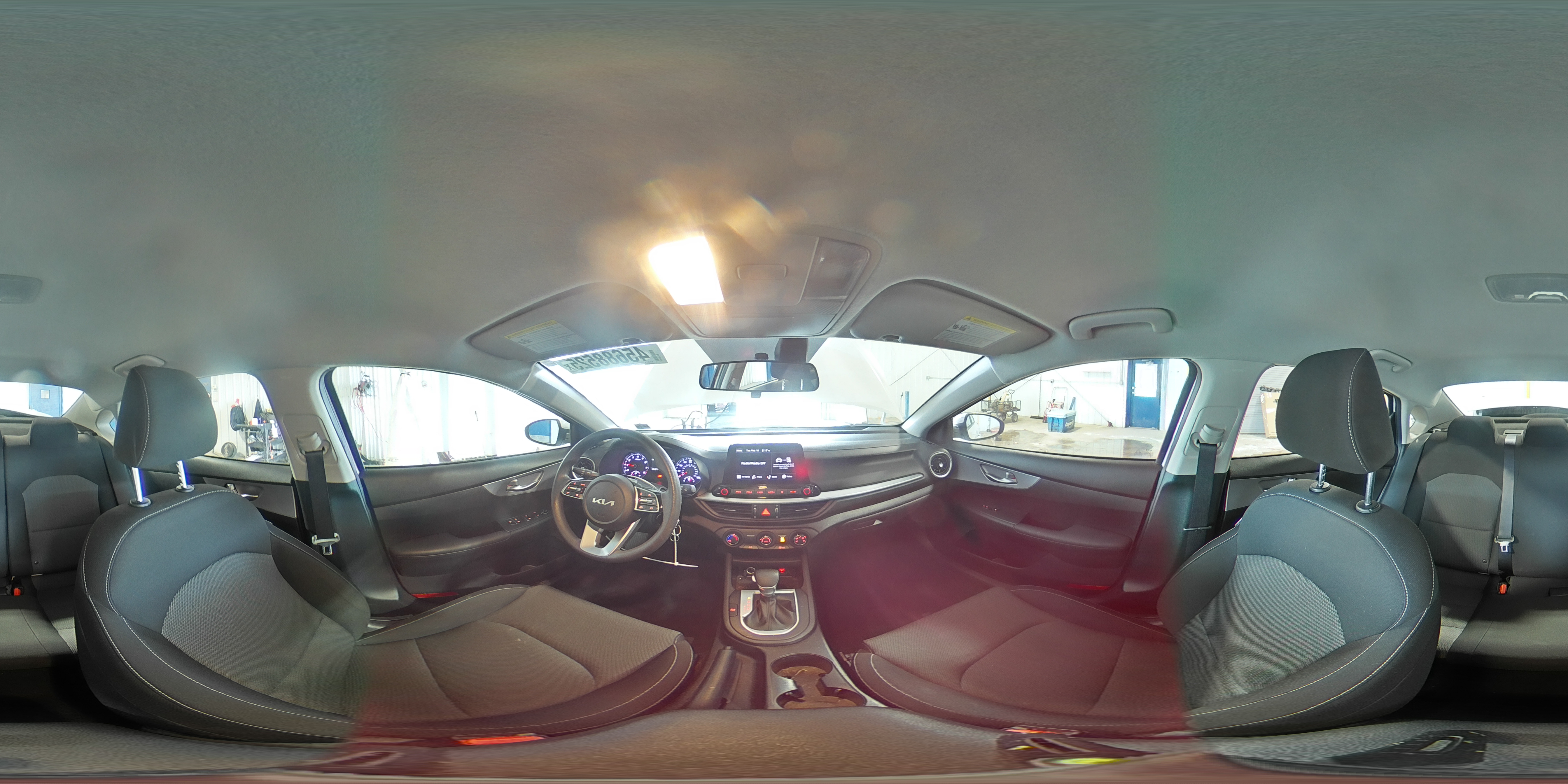 2024 Kia Forte - Image 14
