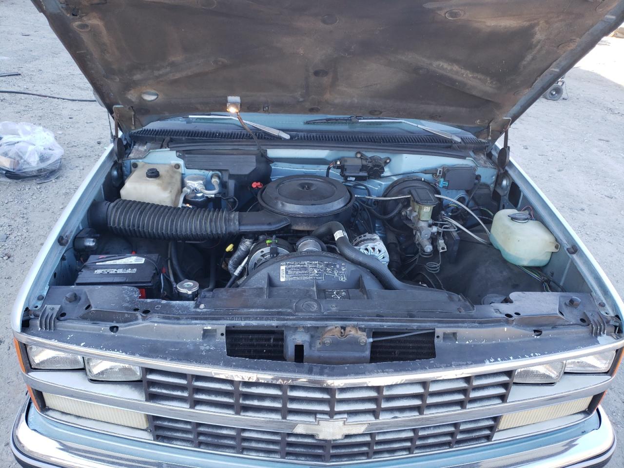 1989 Chevrolet GMT-400 - Image 11