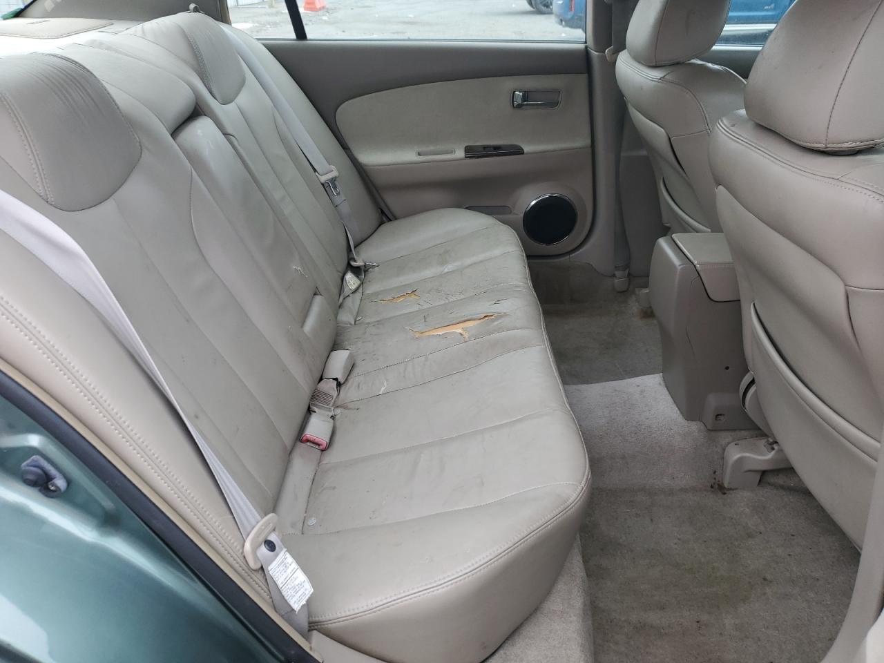 2005 Nissan Altima - Image 10