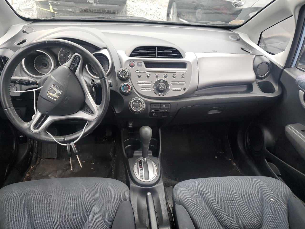 2009 Honda Fit - Image 8