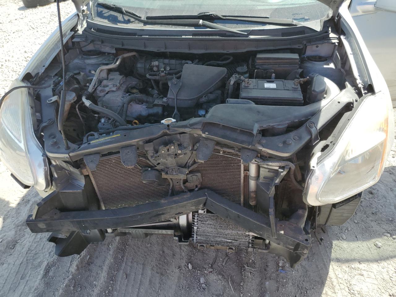 2009 Nissan Rogue - Image 14