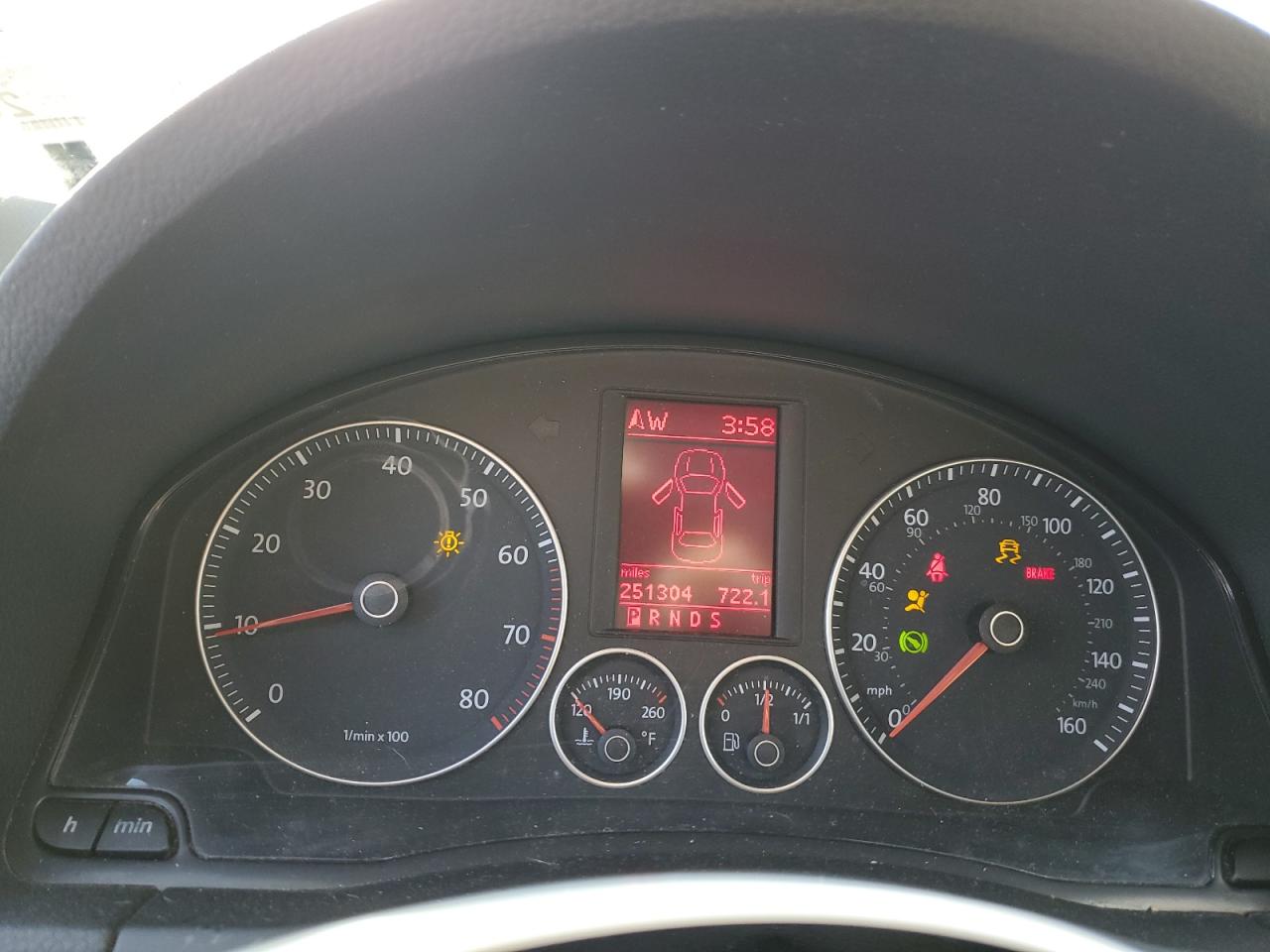 2008 Volkswagen Jetta - Image 9