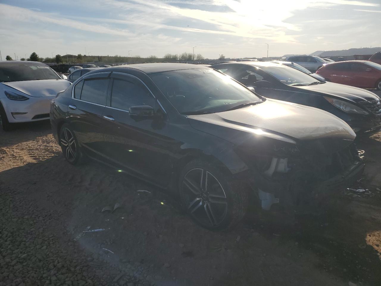2016 Honda Accord - Image 4