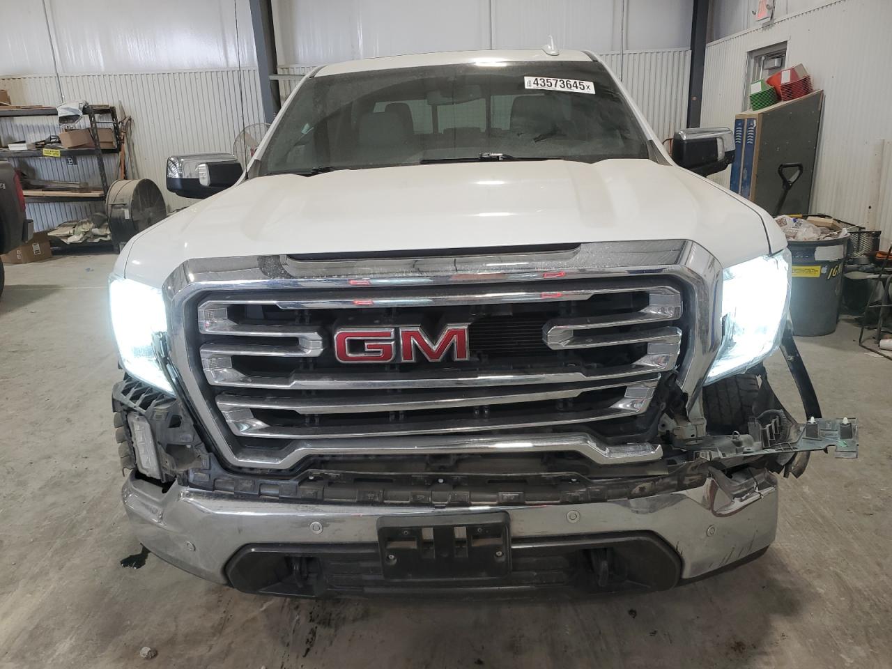 2019 GMC Sierra - Image 5