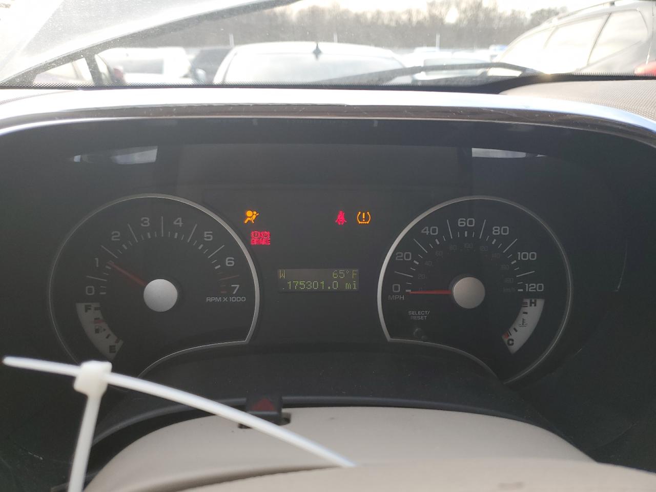 2007 Ford Explorer - Image 9
