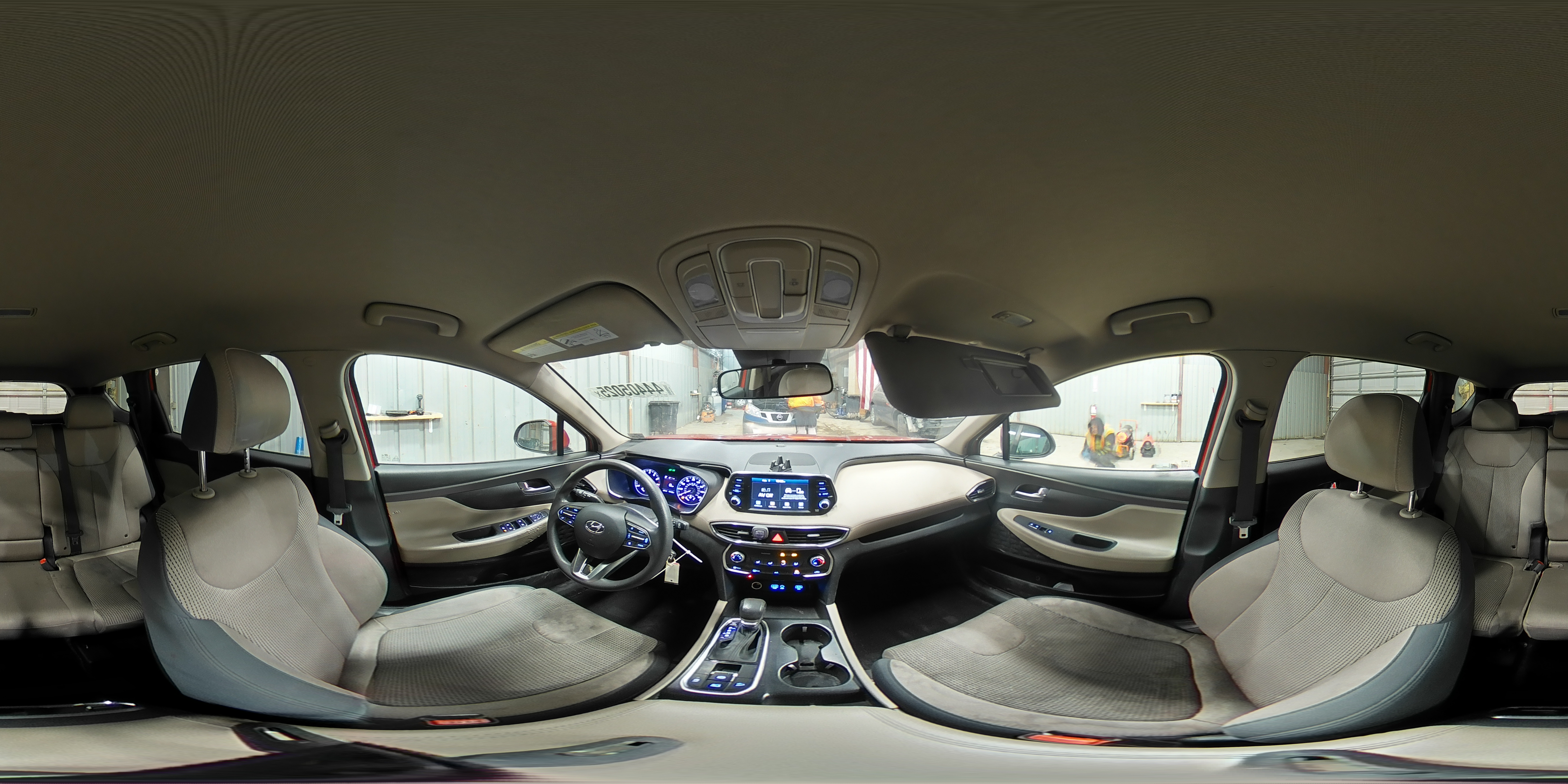 2020 Hyundai Santa Fe - Image 13