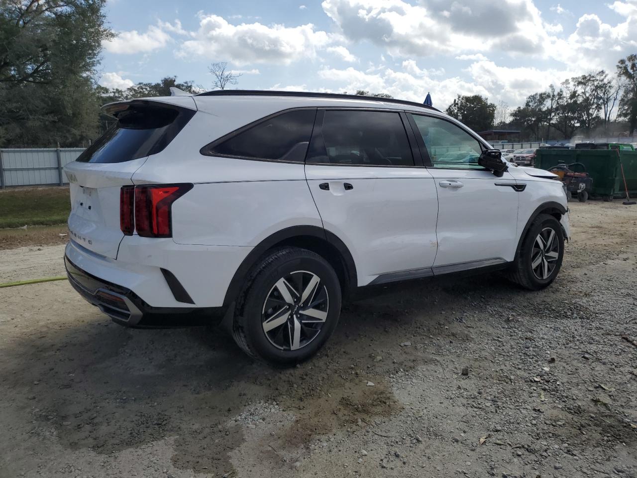2022 Kia Sorento - Image 3