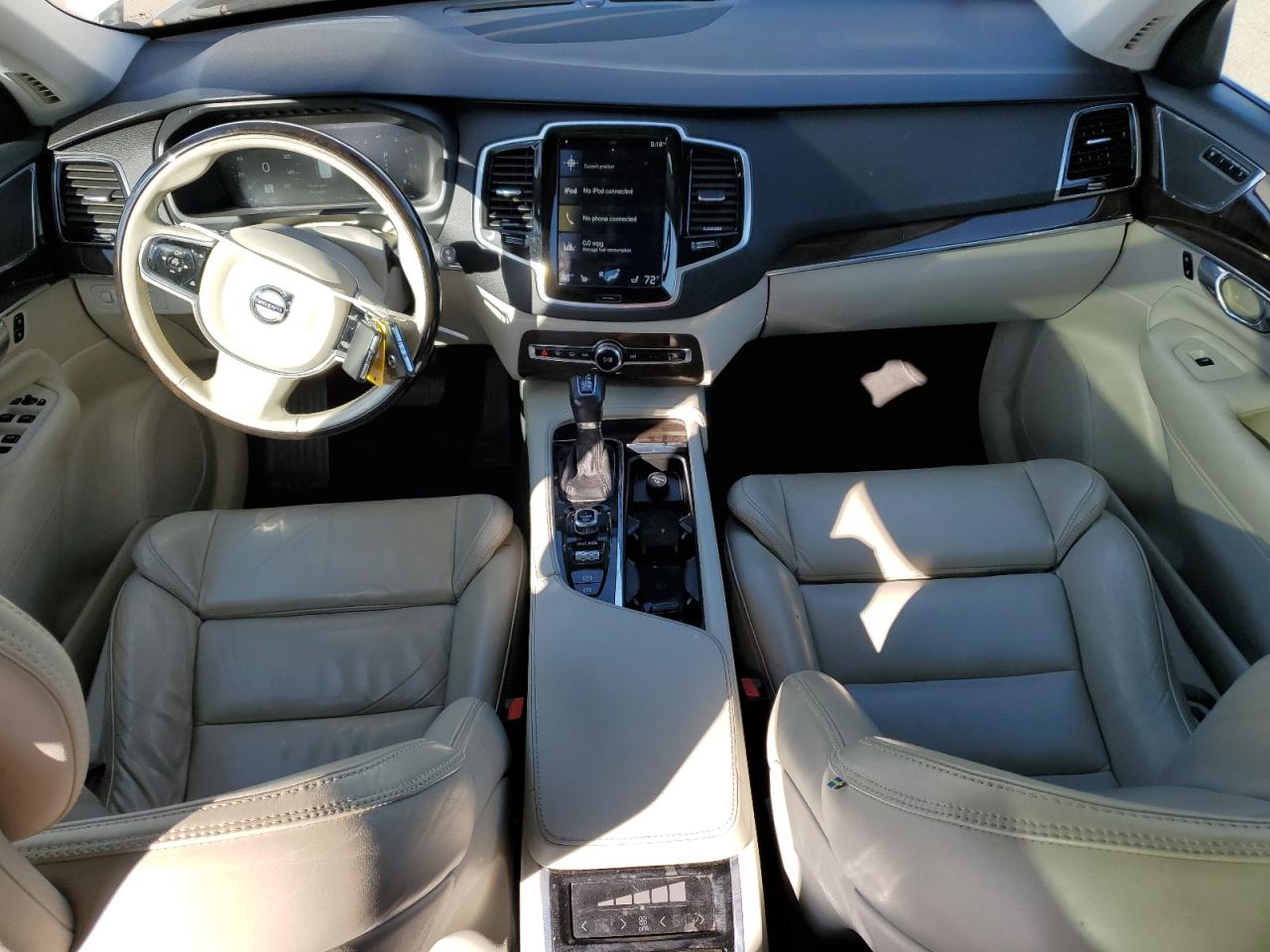 2016 Volvo XC90 - Image 8
