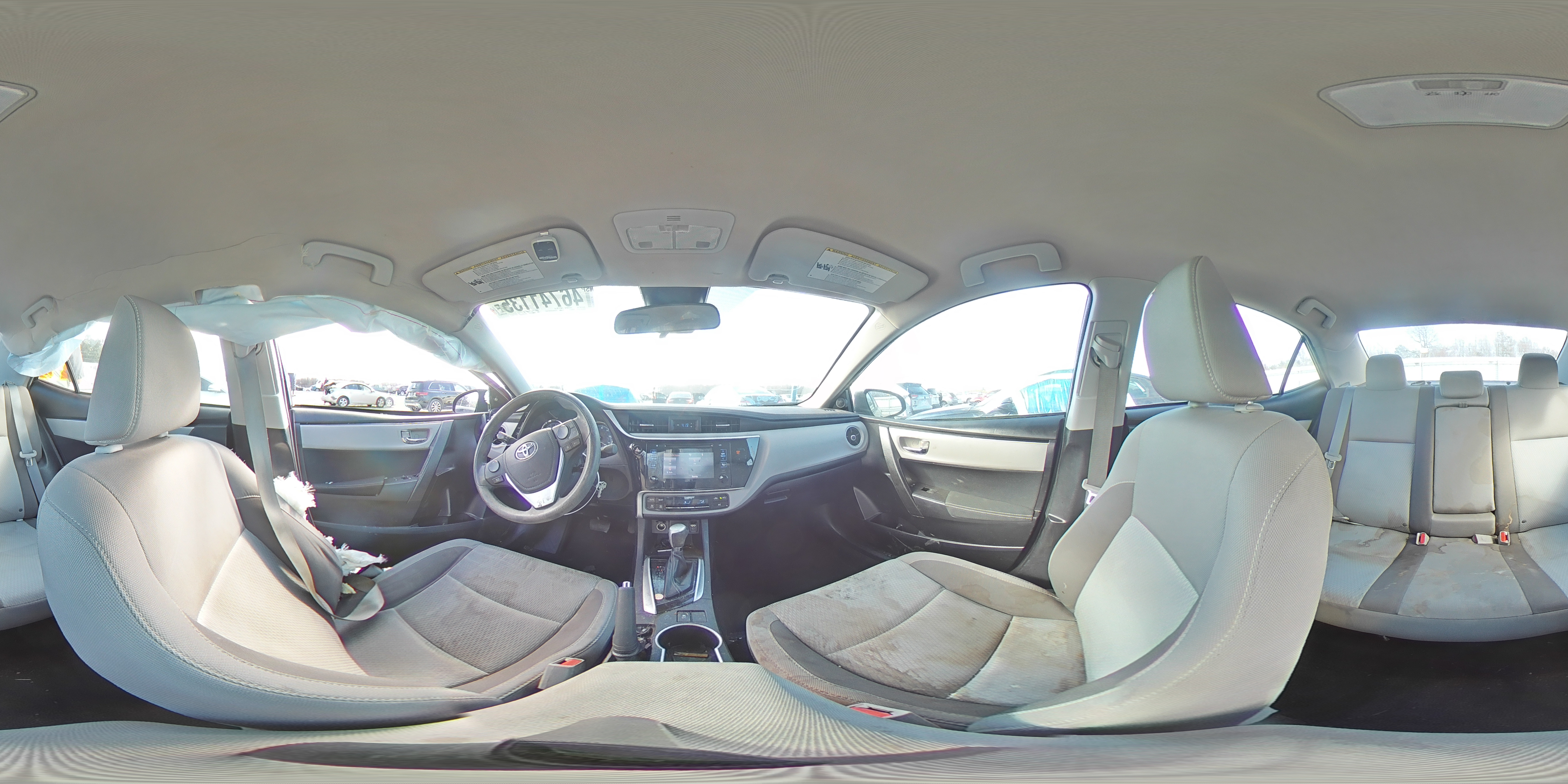 2018 Toyota Corolla - Image 13
