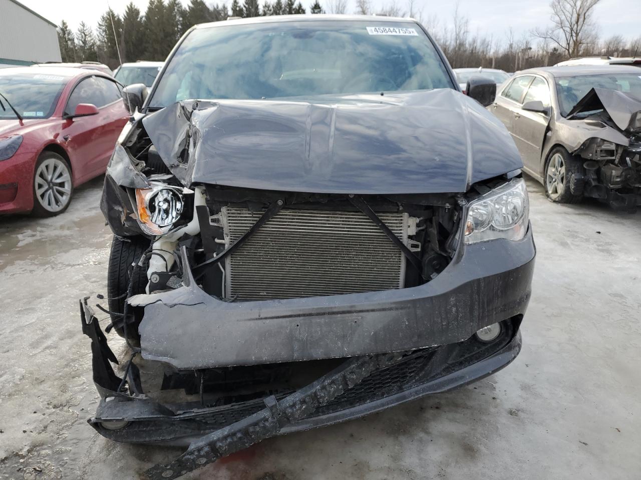 2019 Dodge Caravan - Image 5