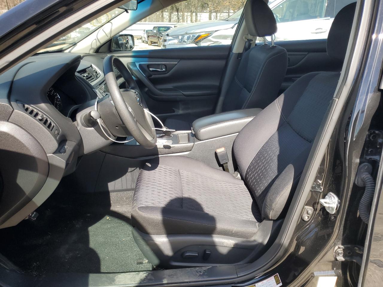 2017 Nissan Altima - Image 7