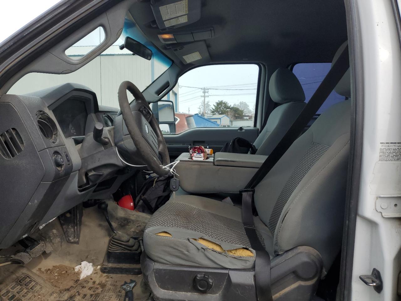 2011 Ford F350 - Image 7