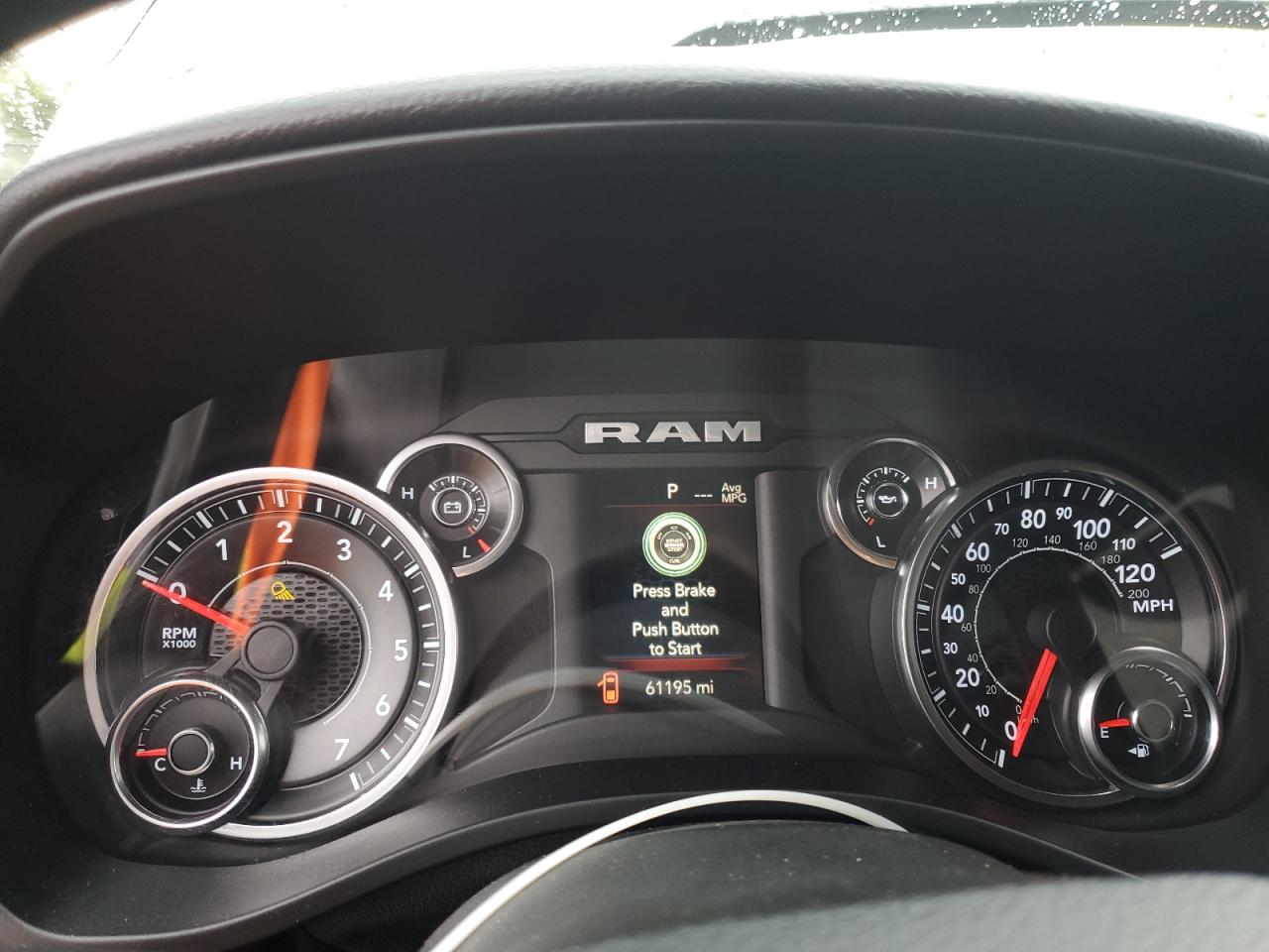 2019 RAM 1500 - Image 9
