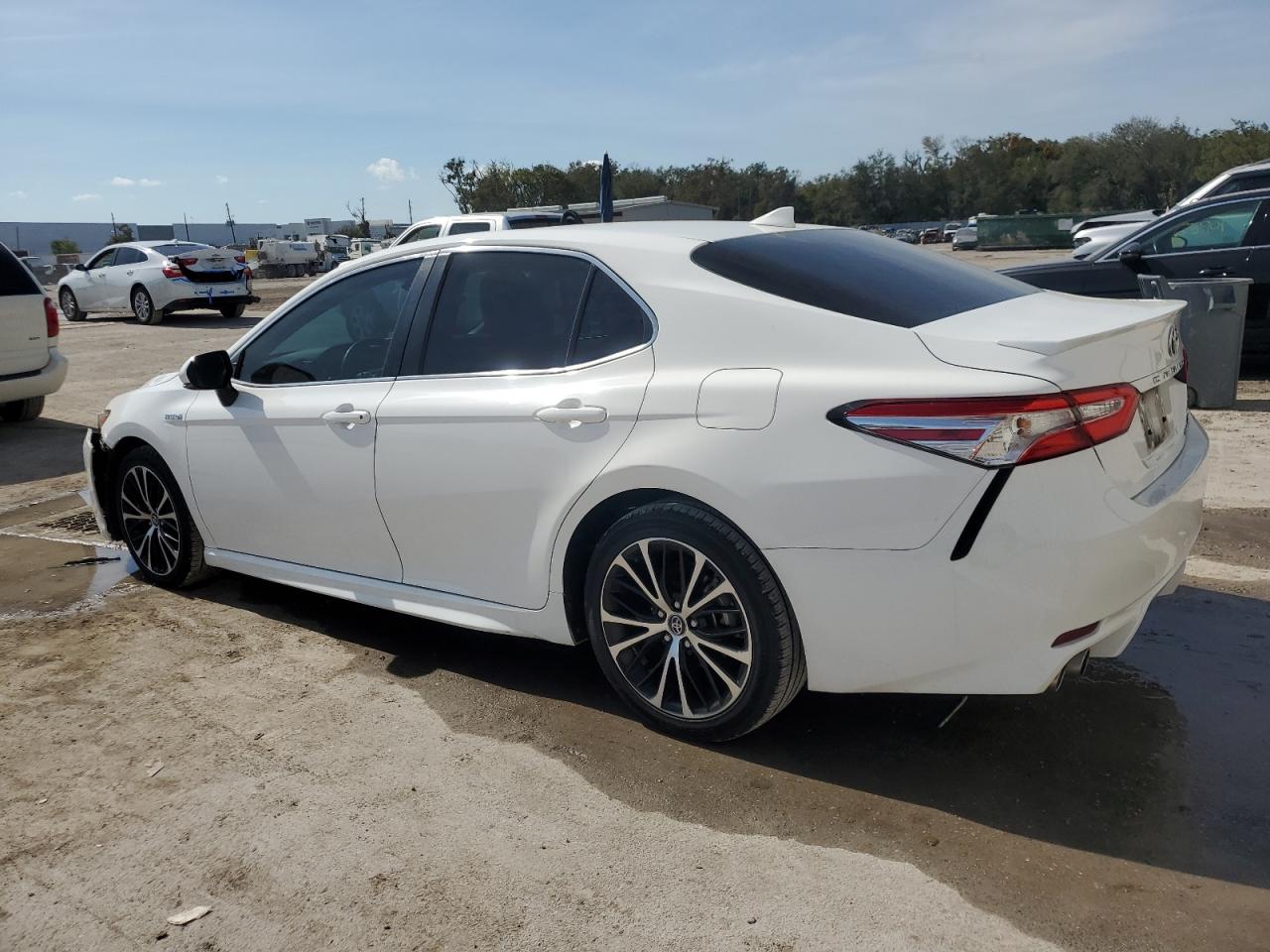 2020 Toyota Camry - Image 2