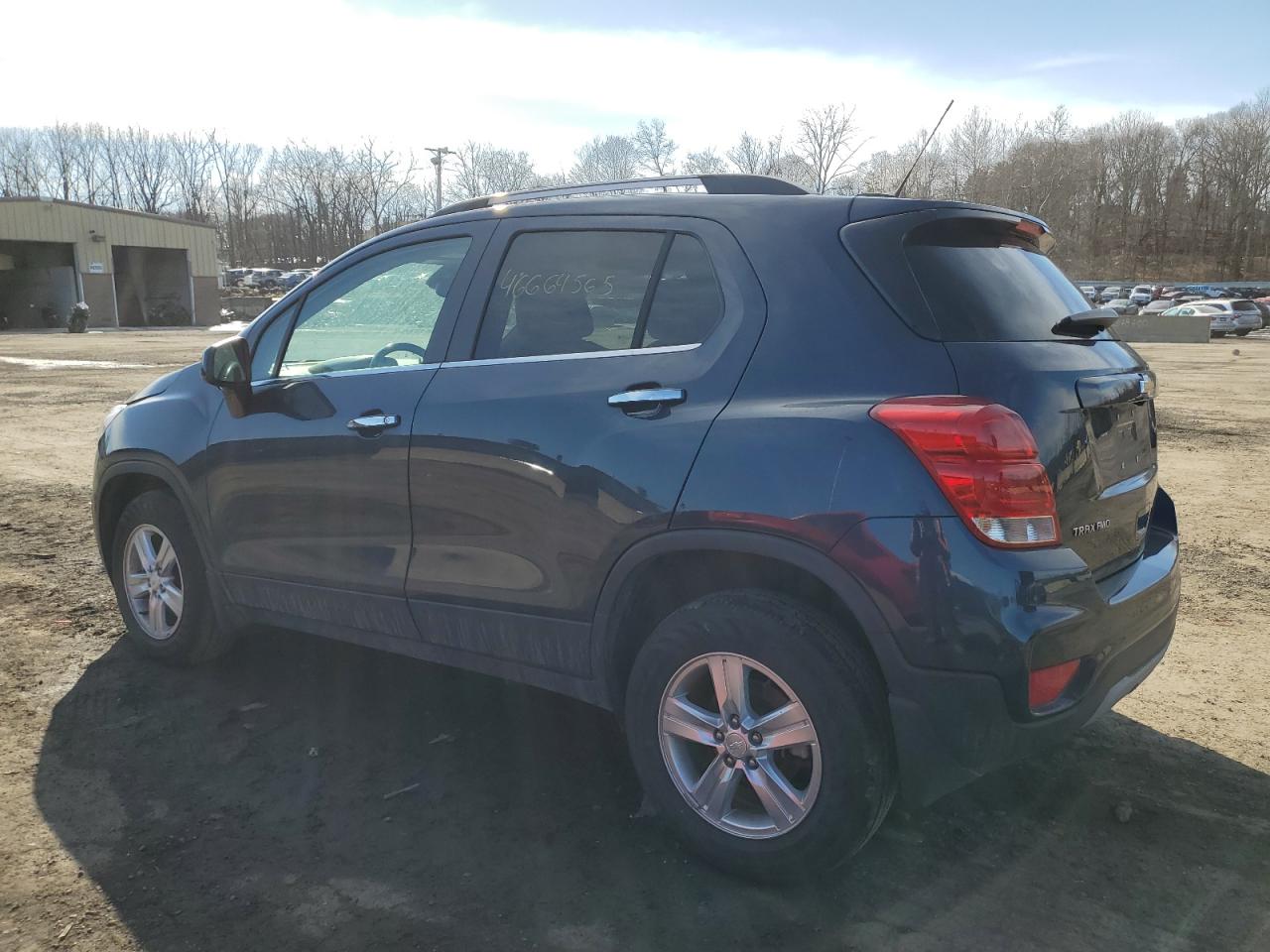 2019 Chevrolet Trax - Image 2