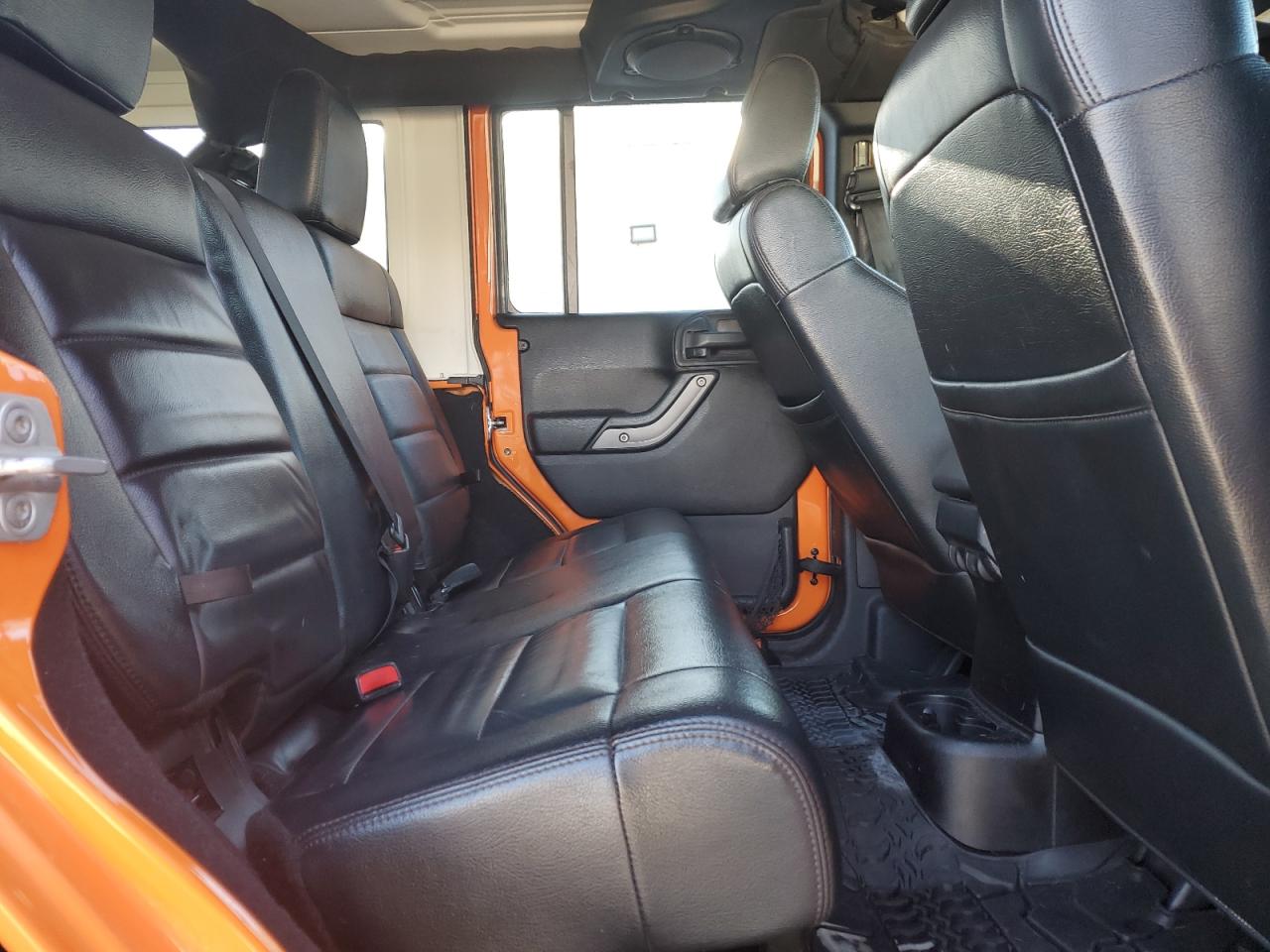 2012 Jeep Wrangler - Image 10