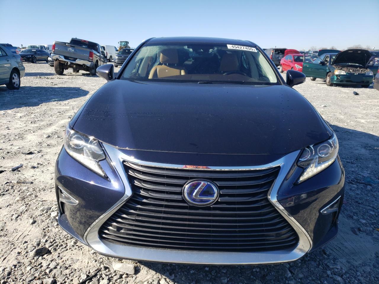 2017 Lexus ES - Image 5