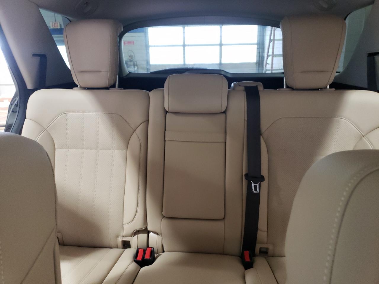 2018 Mercedes-Benz GLE - Image 10