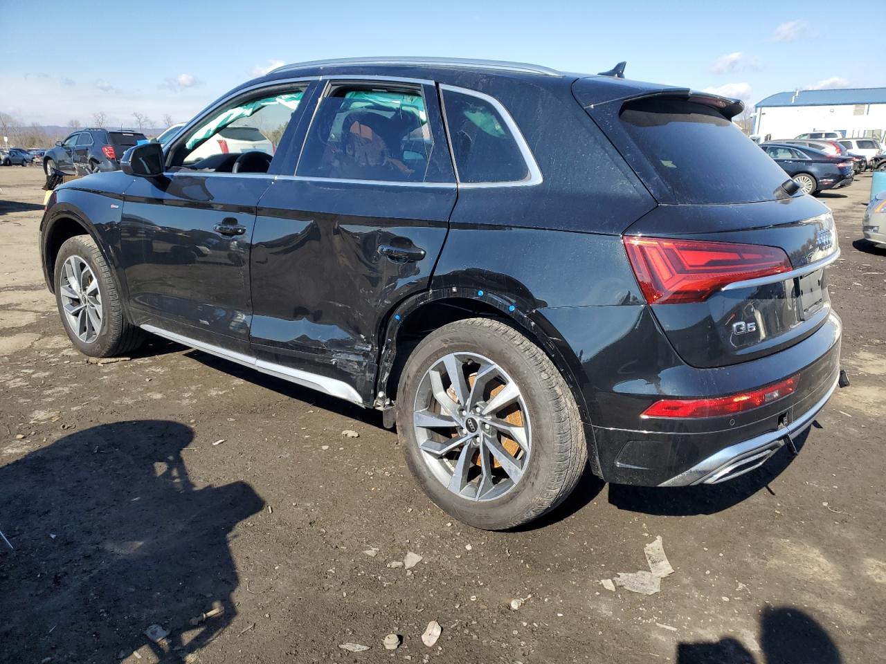 2023 Audi Q5 - Image 2