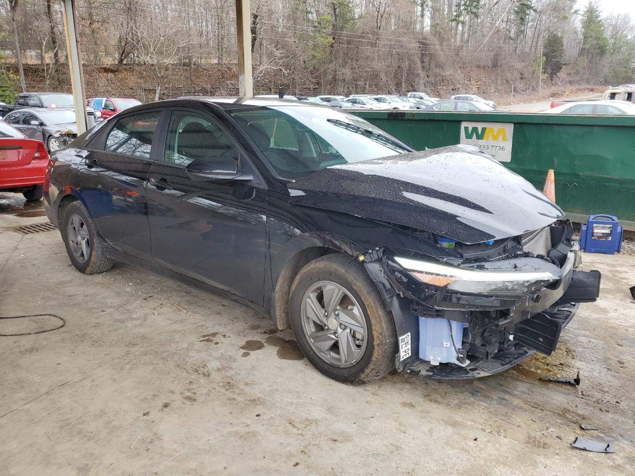 2024 Hyundai Elantra - Image 4