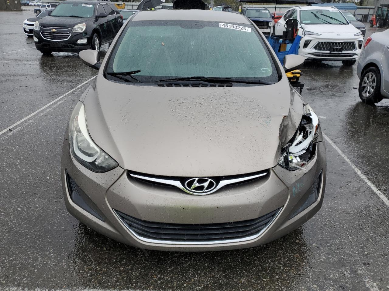 2014 Hyundai Elantra - Image 5