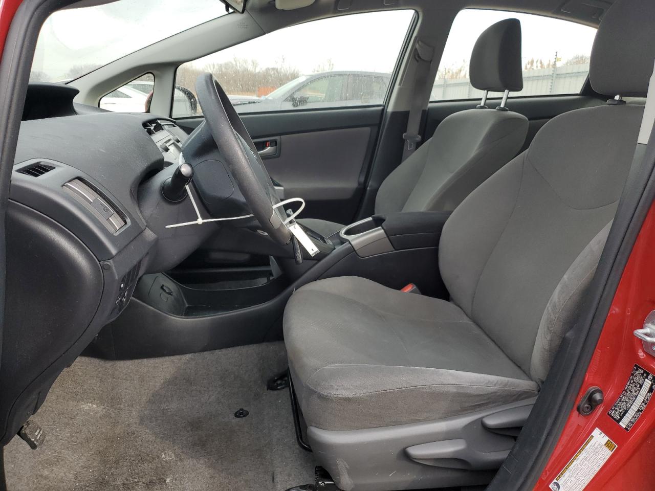 2014 Toyota Prius - Image 7