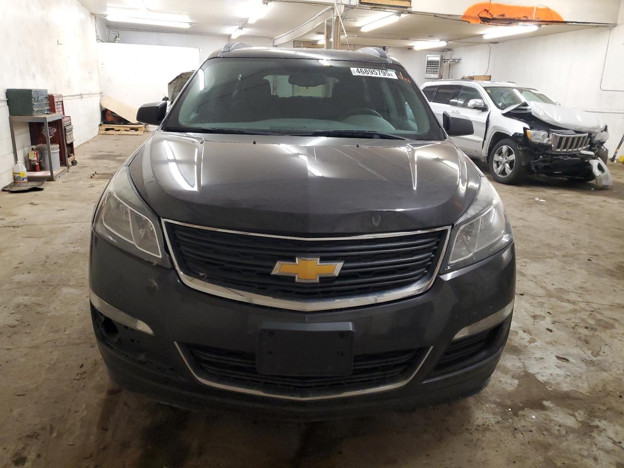 2014 Chevrolet Traverse - Image 5