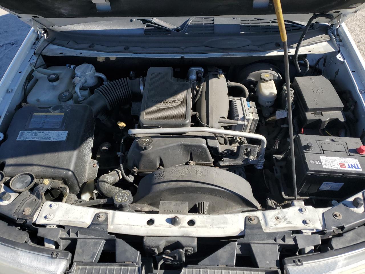 2004 Buick Rainer - Image 14