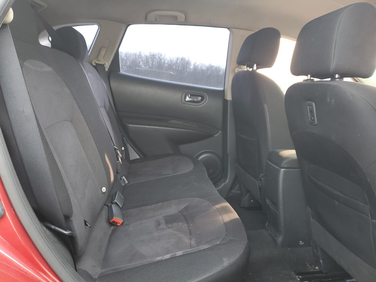 2011 Nissan Rogue - Image 11