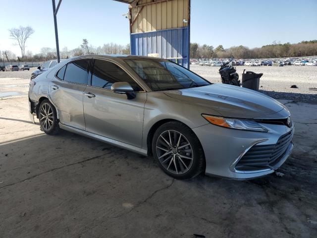  TOYOTA CAMRY 2023 Silver