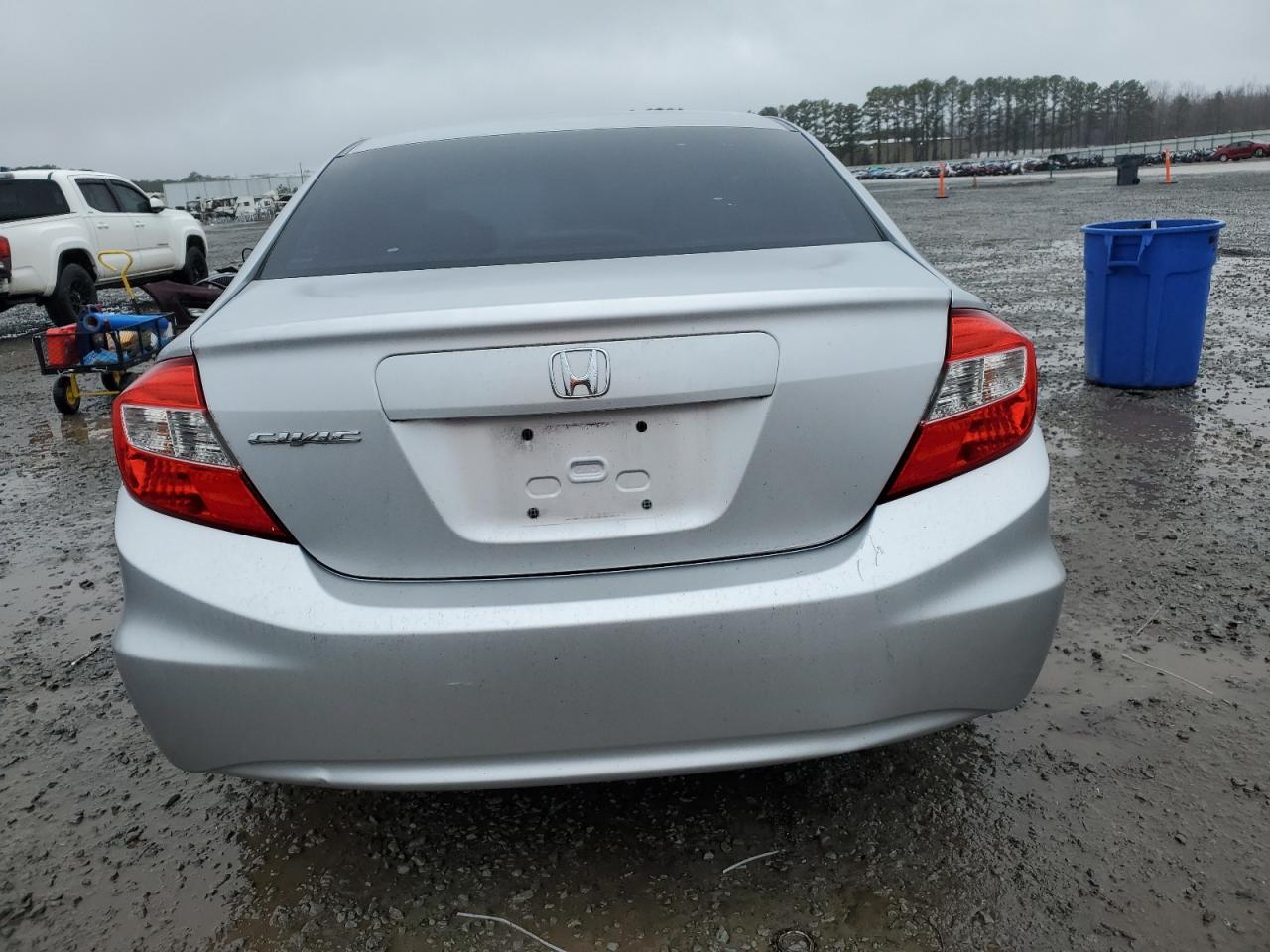 2012 Honda Civic - Image 6