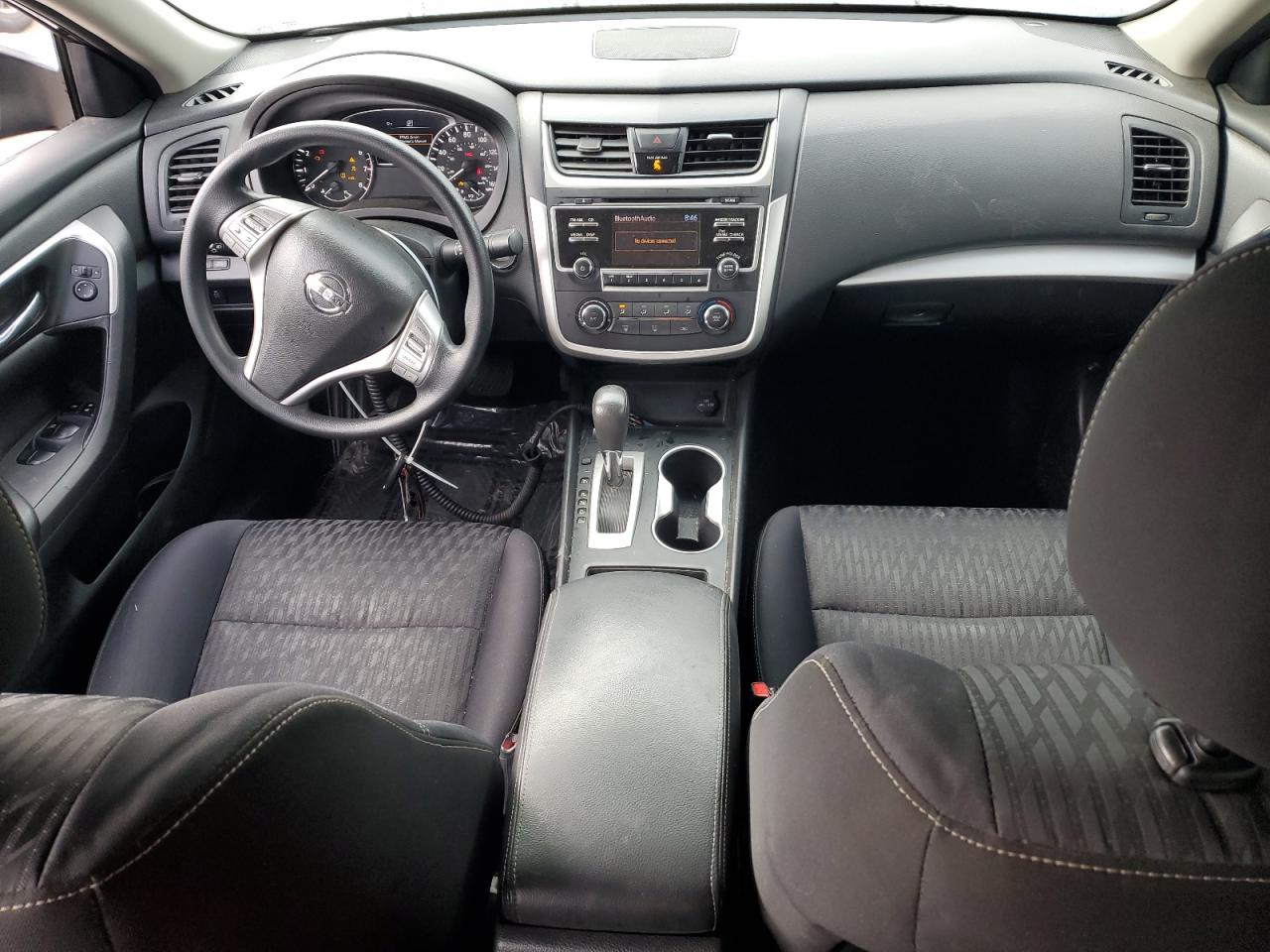 2018 Nissan Altima - Image 8