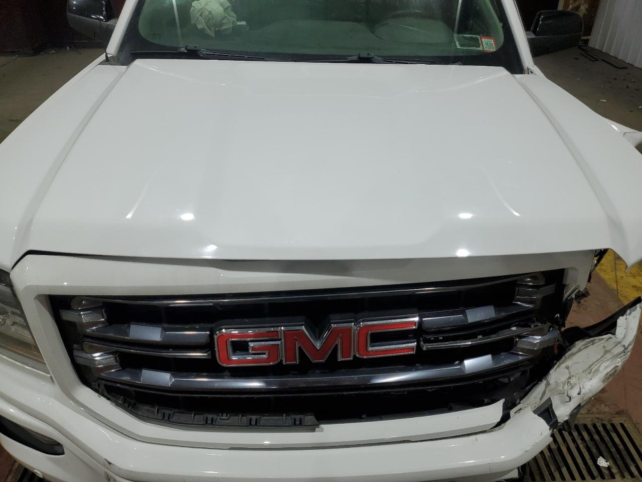 2018 GMC Sierra - Image 11