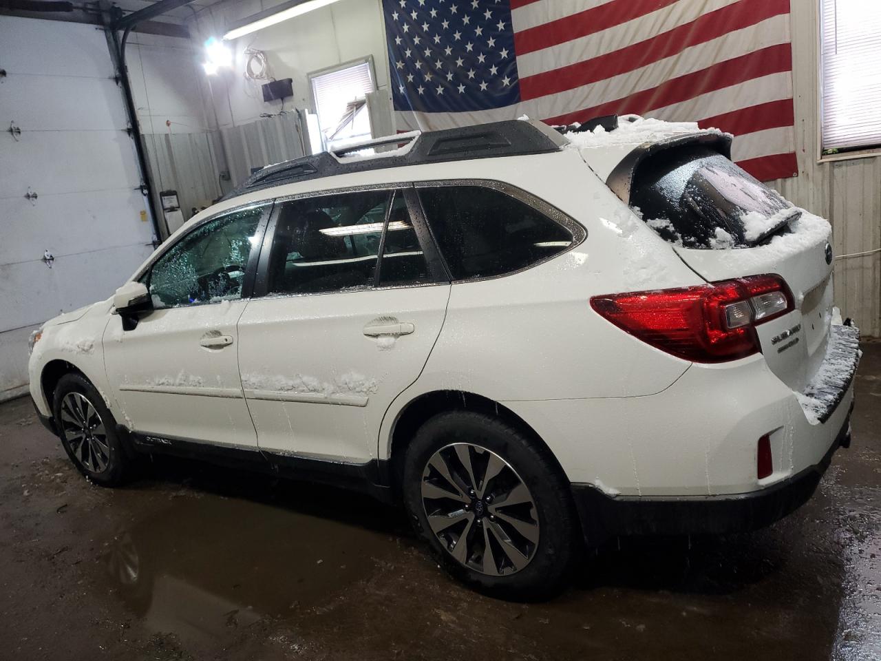 2016 Subaru Outback - Image 2
