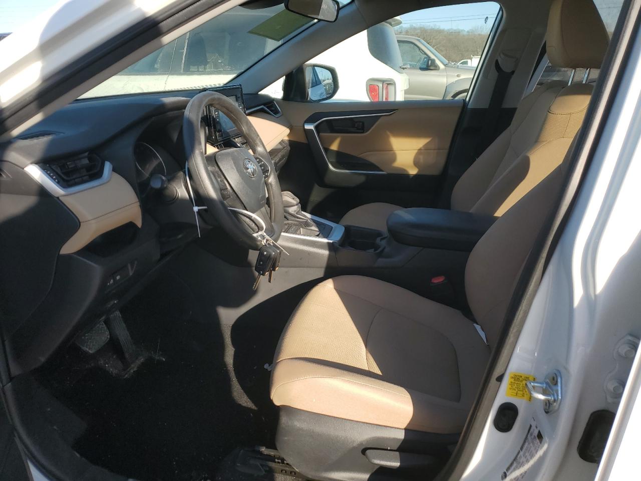 2021 Toyota RAV 4 - Image 7