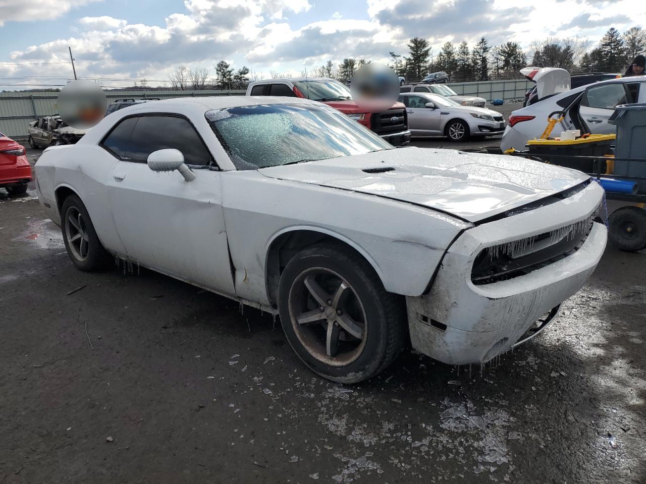 2011 Dodge Challenger - Image 4