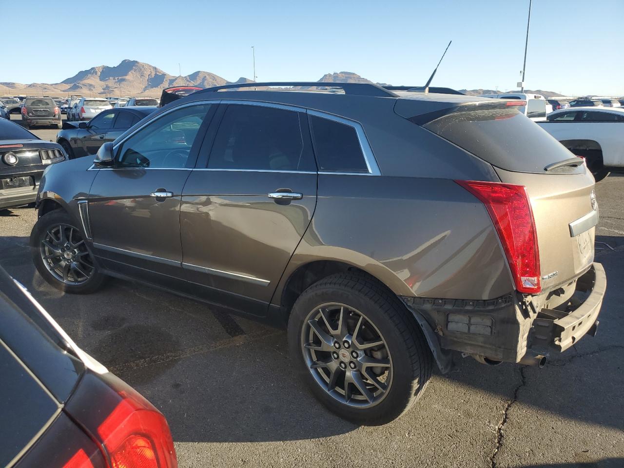 2014 Cadillac SRX - Image 2