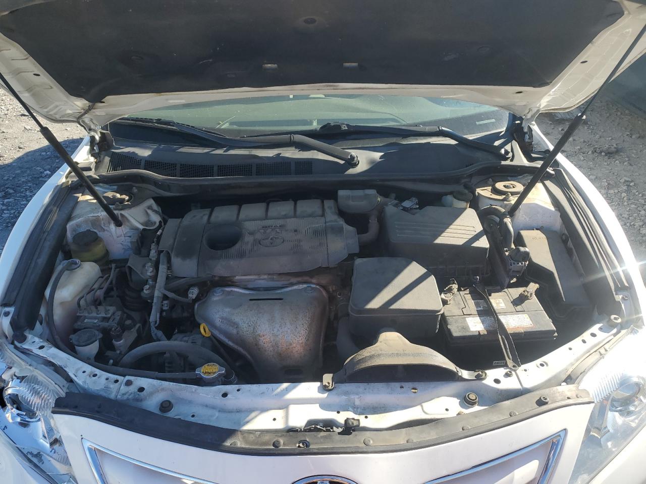 2011 Toyota Camry - Image 11