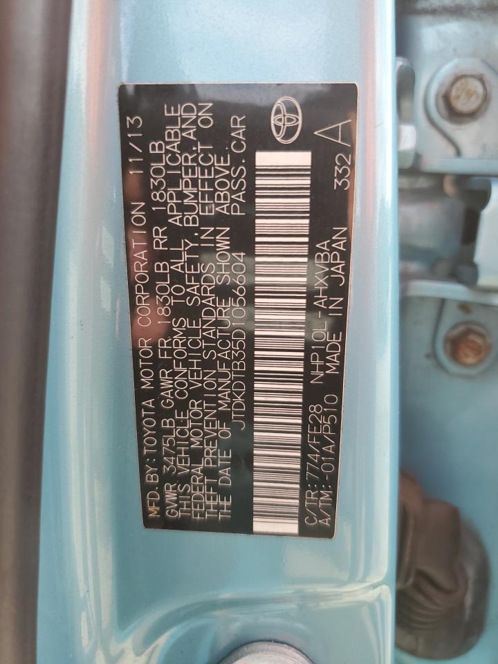 2013 Toyota Prius - Image 12