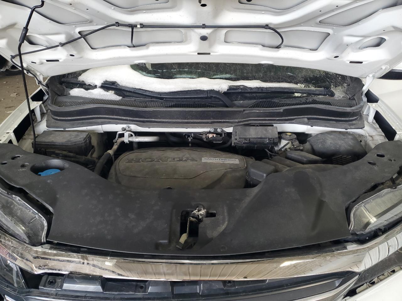 2017 Honda Pilot - Image 12