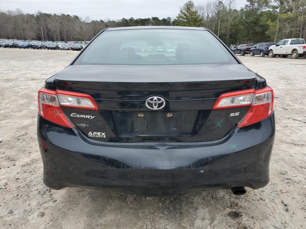 2014 Toyota Camry - Image 6
