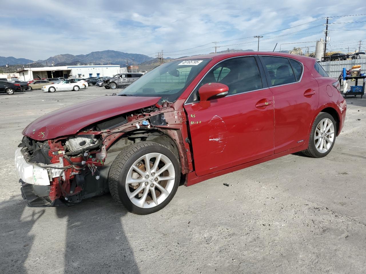 2013 Lexus Ct 200 for Sale in Sun Valley, CA - Front End
