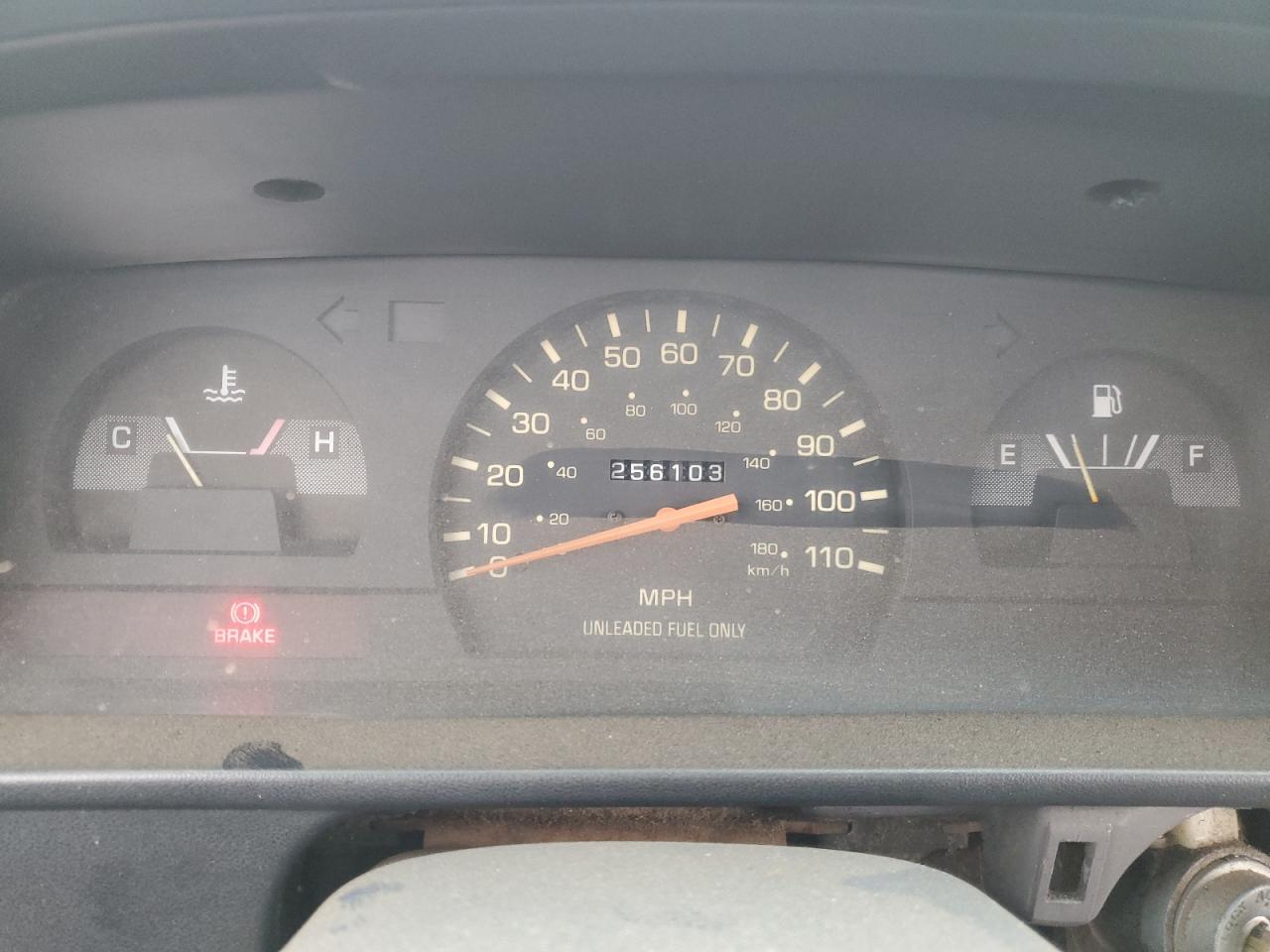 1992 Toyota Pickup - Image 9